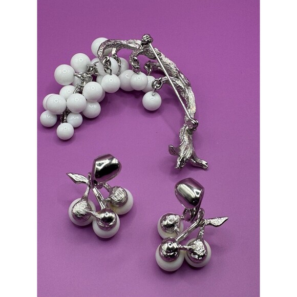 Tree Pin Brooch w/ Clip On Earrings Set Silver Heavy Beads Estate Find Unmarked - Picture 4 of 9